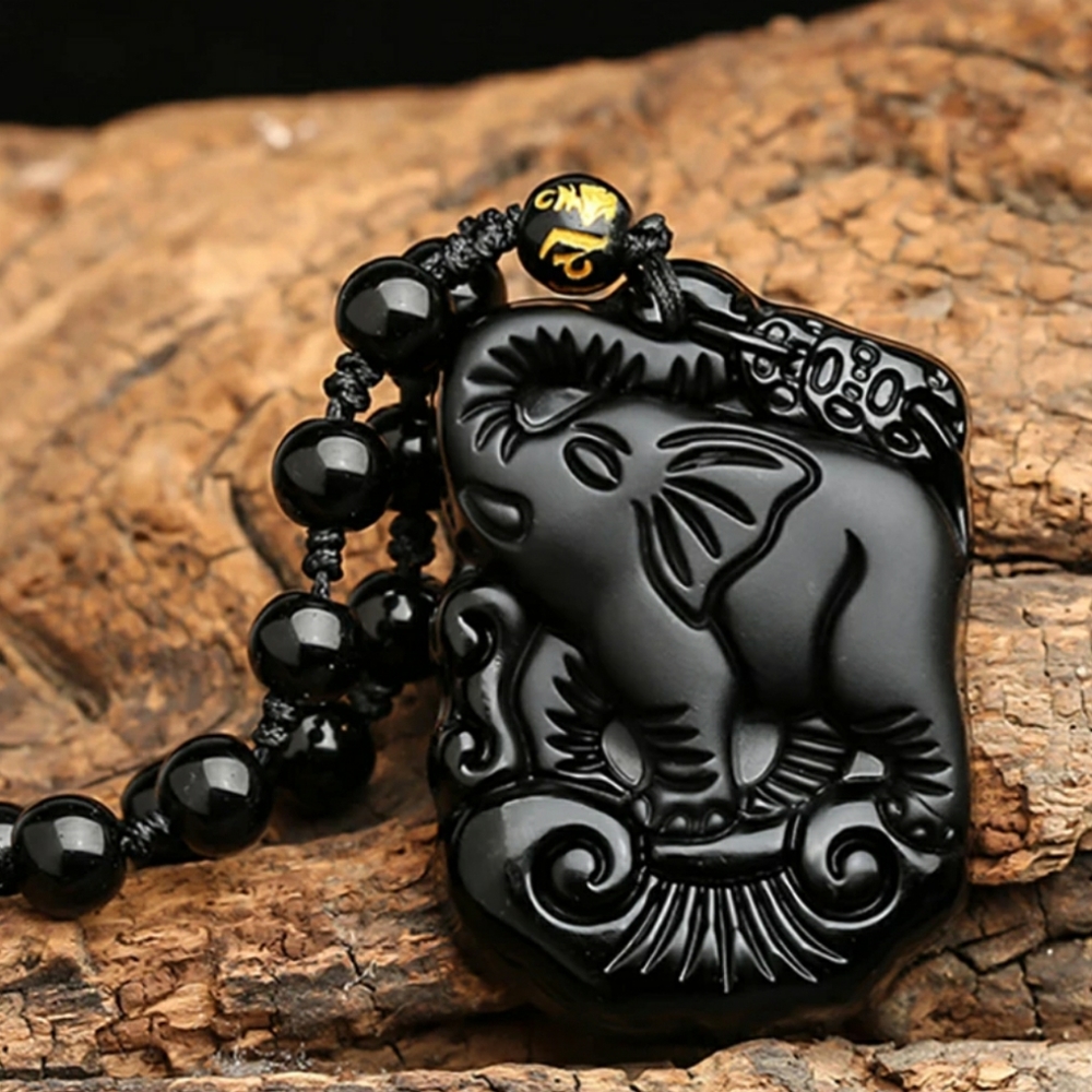 Natural stone obsidian necklace 🛍📿